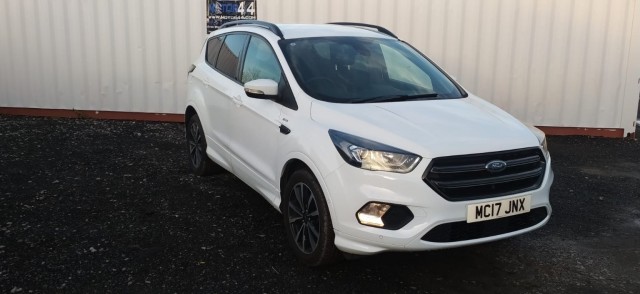 FORD KUGA 1.5 TDCi ST-Line