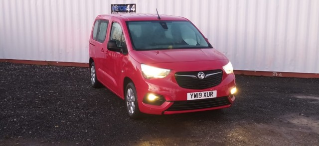 VAUXHALL COMBO LIFE 1.5 Turbo D BlueInjection Energy