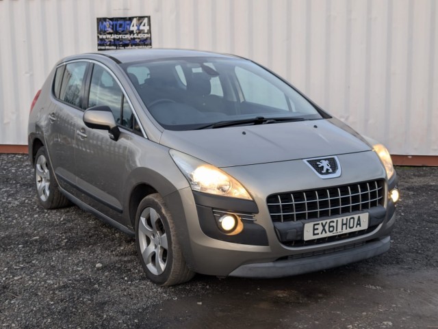 PEUGEOT 3008 1.6 e-HDi Sport