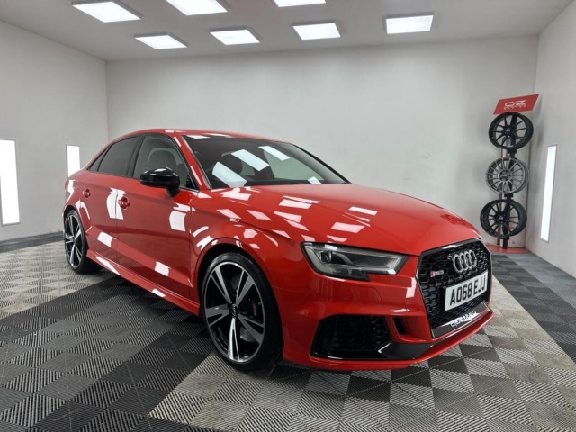 AUDI RS3