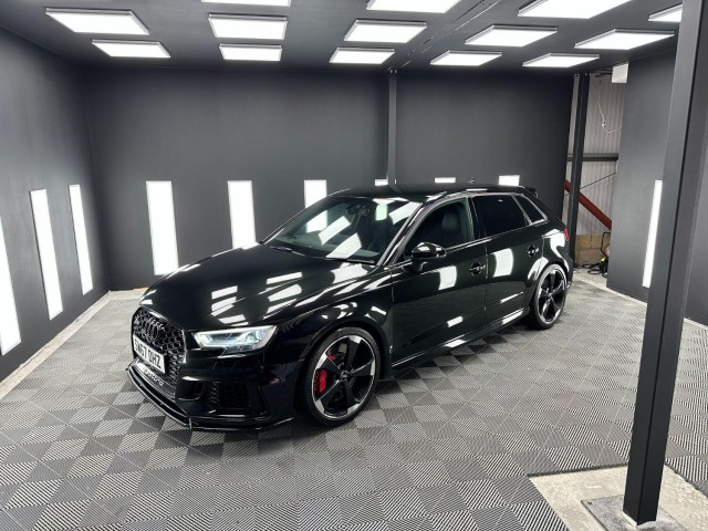 AUDI RS3