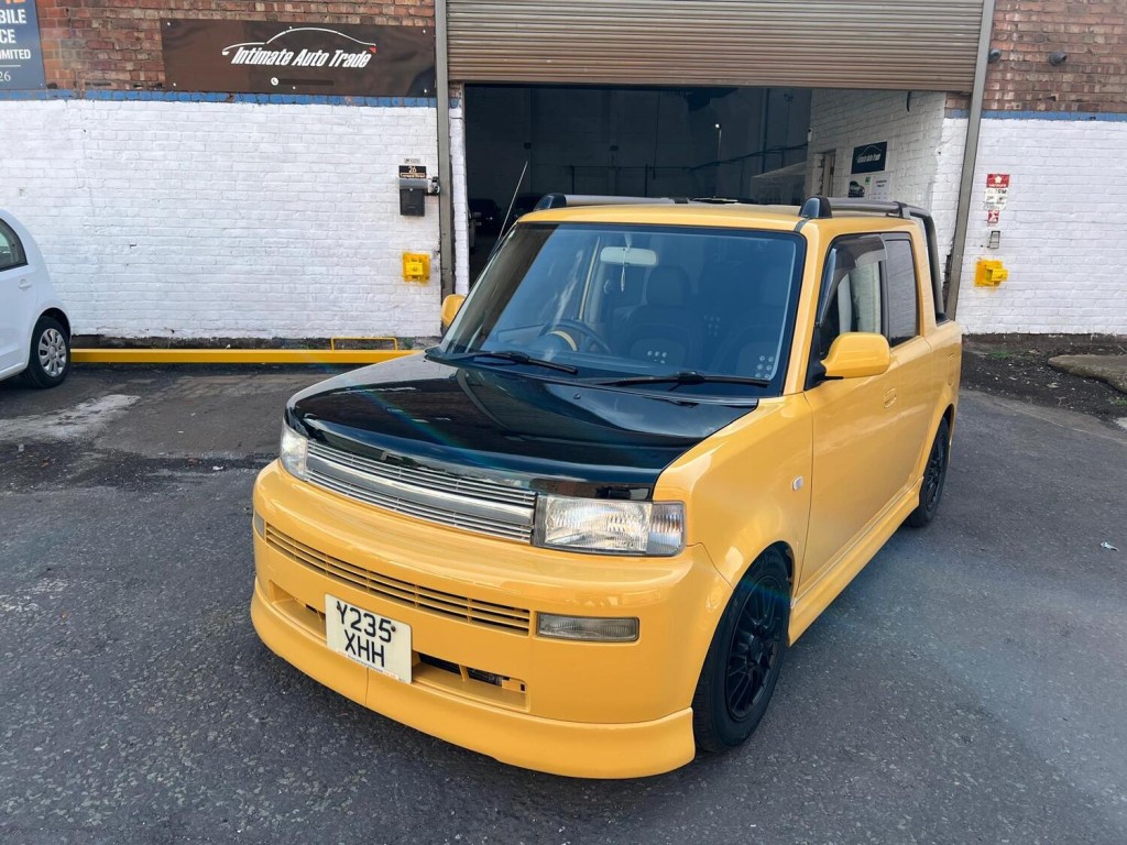 TOYOTA BB
