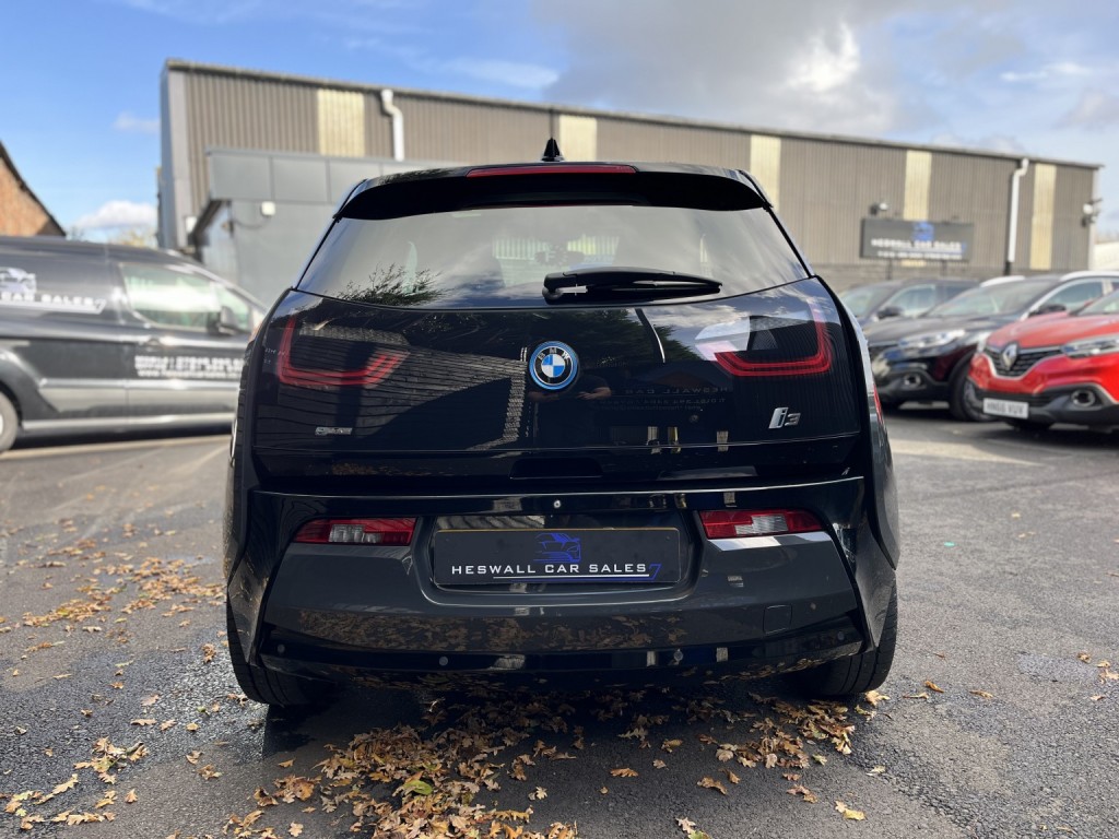 BMW I3