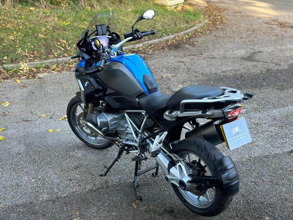 BMW R1250GS