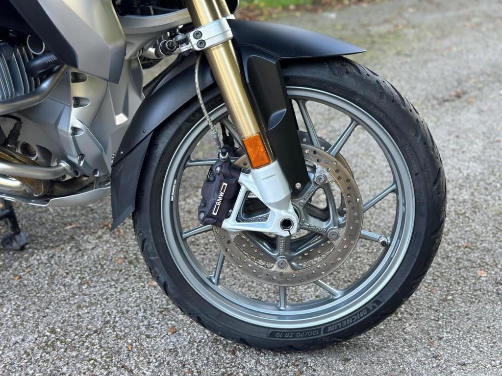 BMW R1250GS