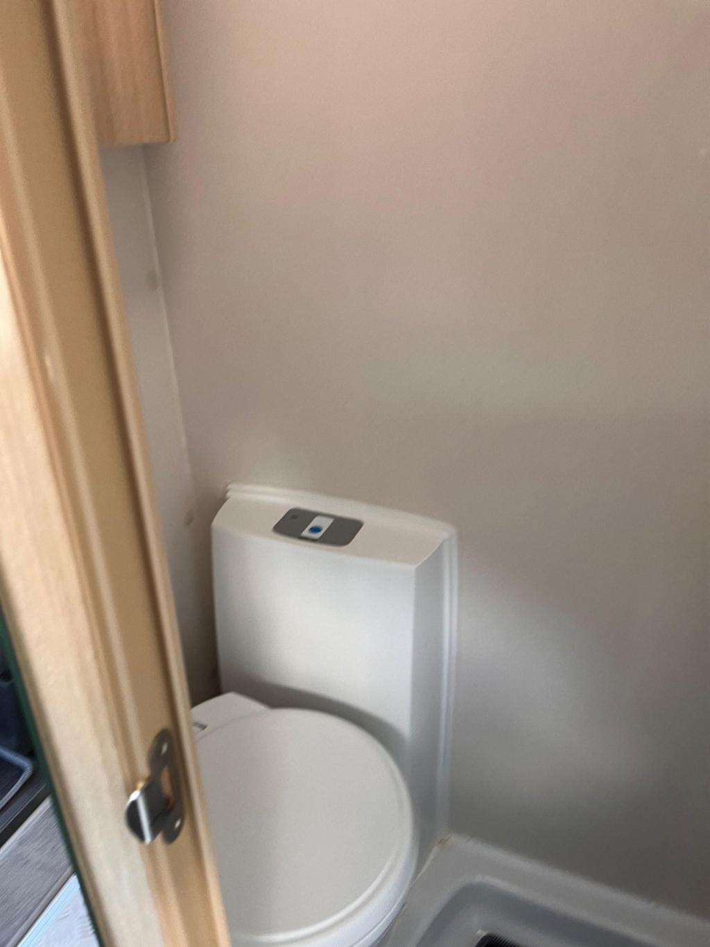ELDDIS MAJESTIC 120
