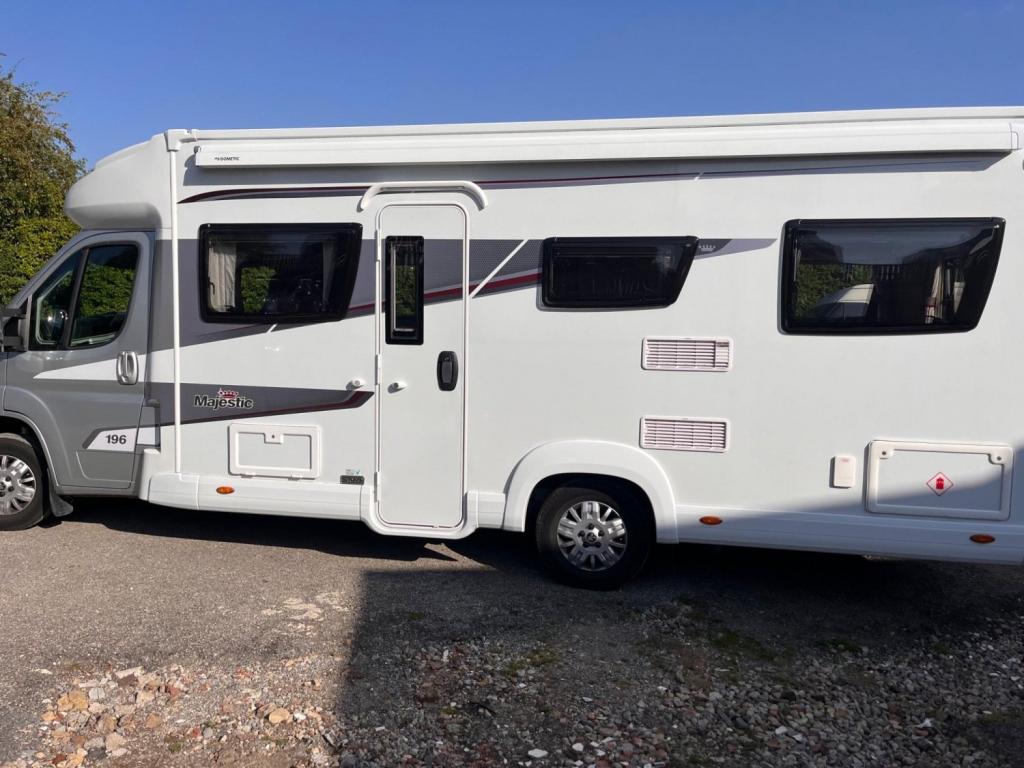 ELDDIS MAJESTIC 196
