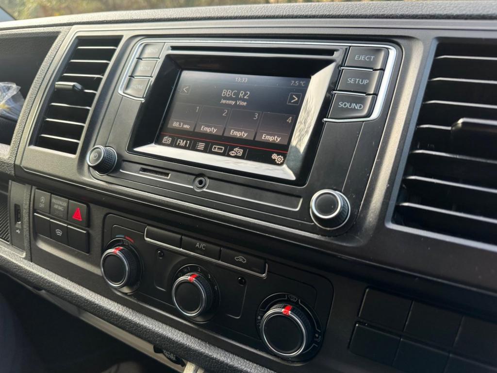 VOLKSWAGEN T28