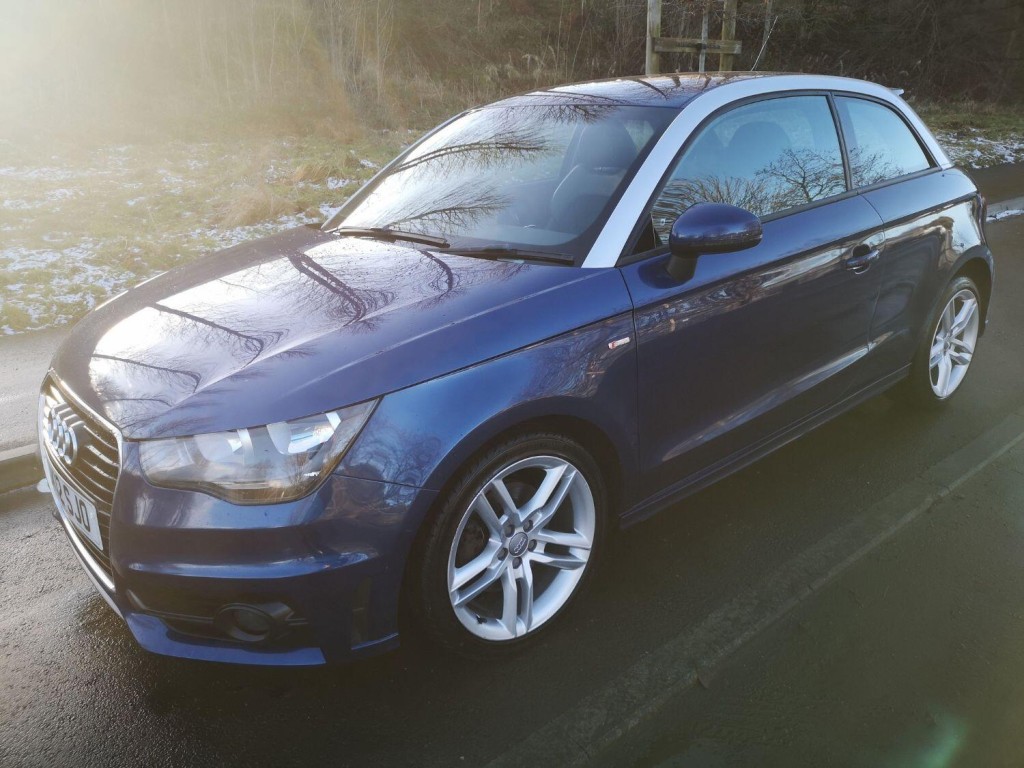 AUDI A1