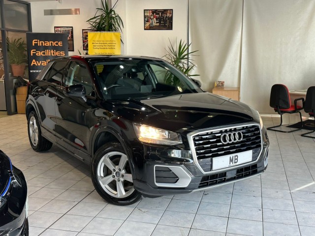 AUDI Q2