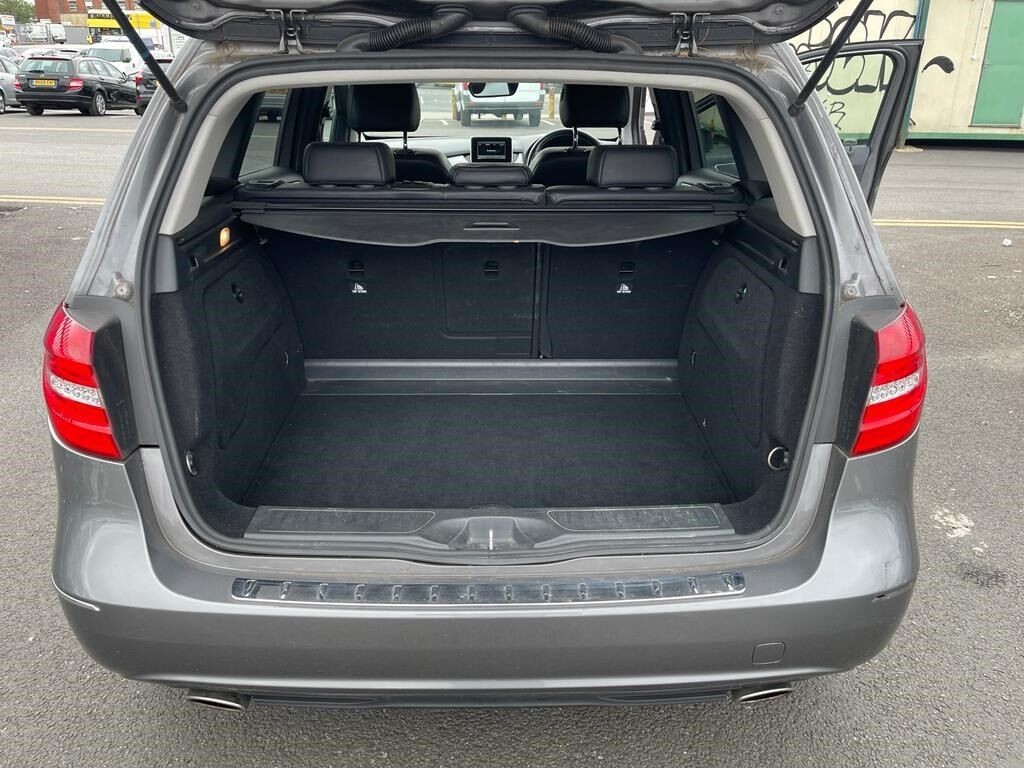 MERCEDES-BENZ B CLASS