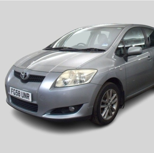 TOYOTA AURIS 1.6 TR