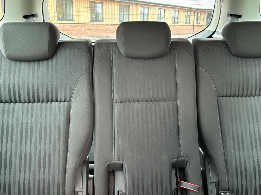 VAUXHALL ZAFIRA TOURER