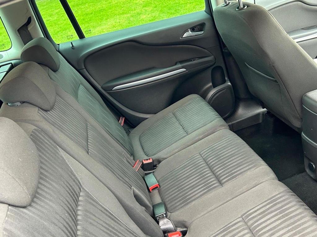 VAUXHALL ZAFIRA TOURER