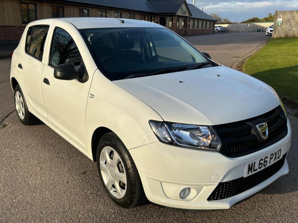 DACIA SANDERO