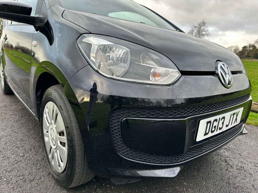 VOLKSWAGEN UP