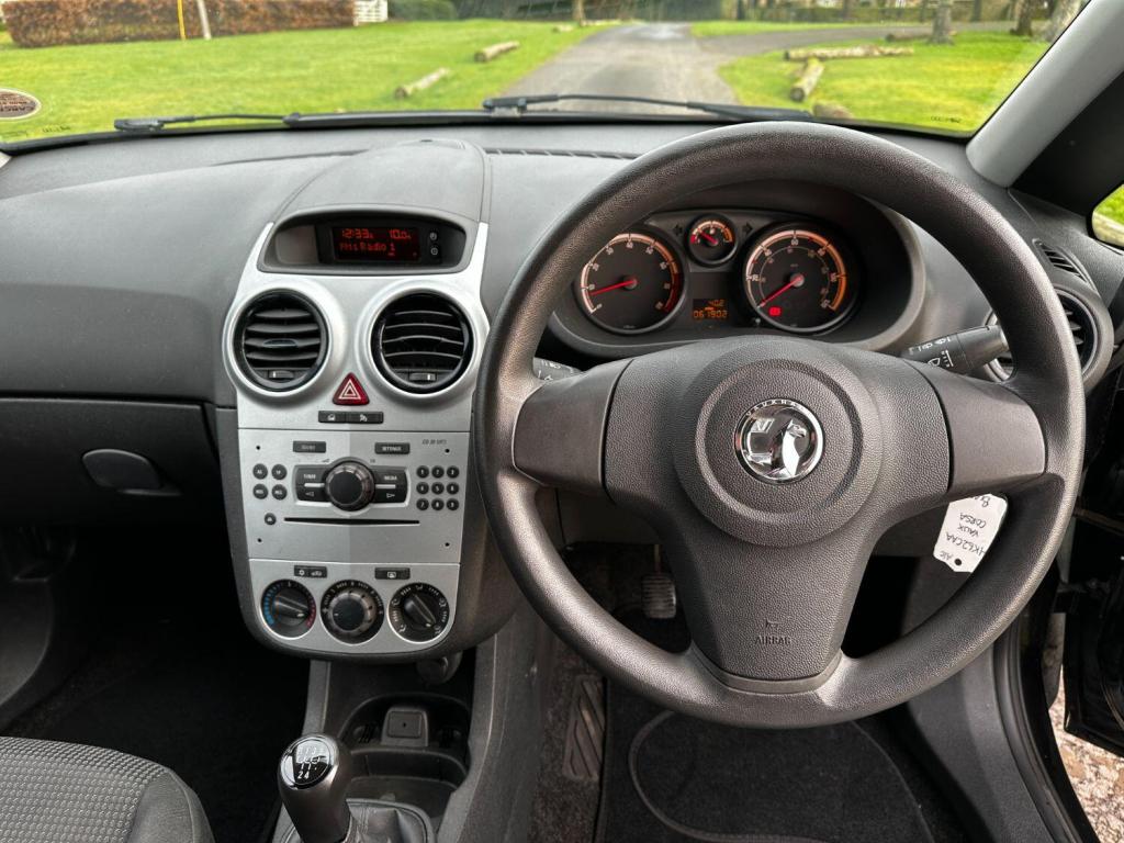 VAUXHALL CORSA