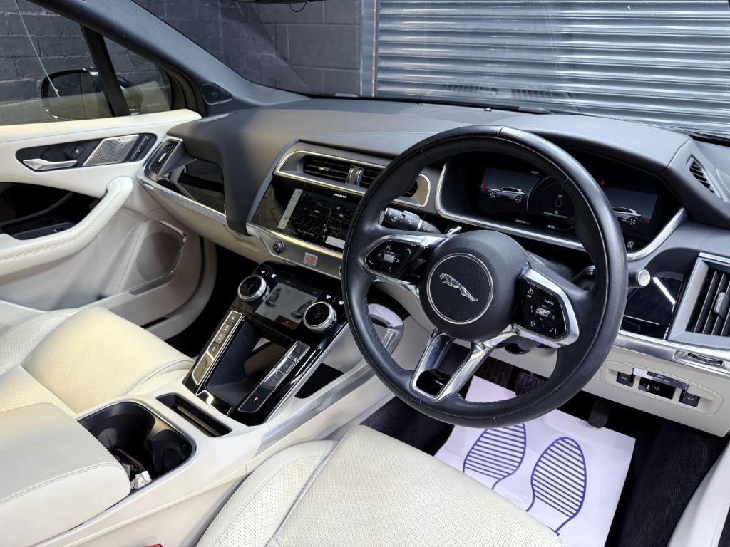 JAGUAR I-Pace