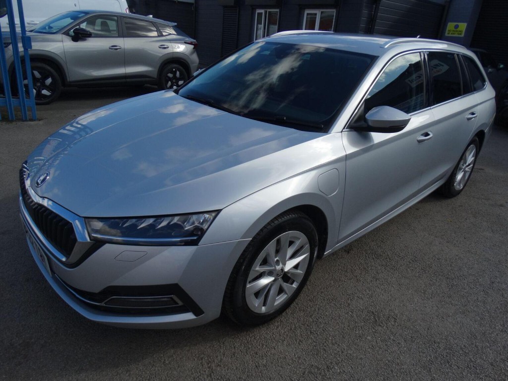 SKODA OCTAVIA 1.4 TSI iV 13kWh SE L DSG Euro 6 (s/s) 5dr