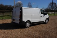 VAUXHALL VIVARO