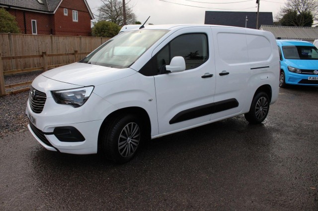 VAUXHALL COMBO