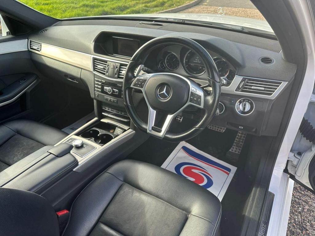 MERCEDES-BENZ E CLASS