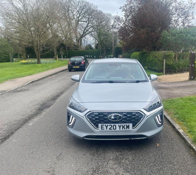 HYUNDAI IONIQ