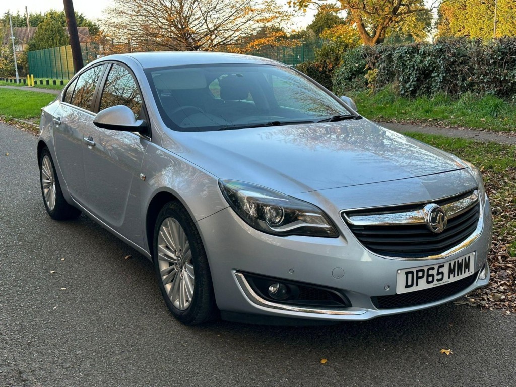 VAUXHALL INSIGNIA