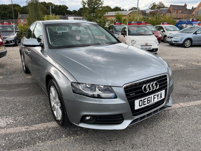 AUDI A4 3.0 TDI Technik S Tronic quattro Euro 5 4dr