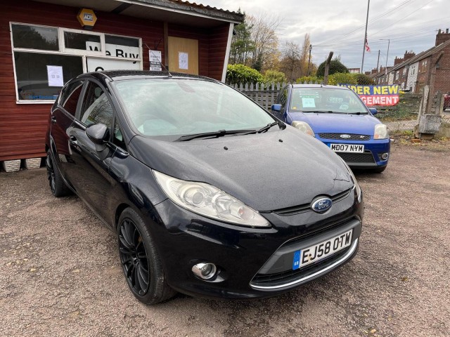 FORD FIESTA 1.4 Titanium 5dr