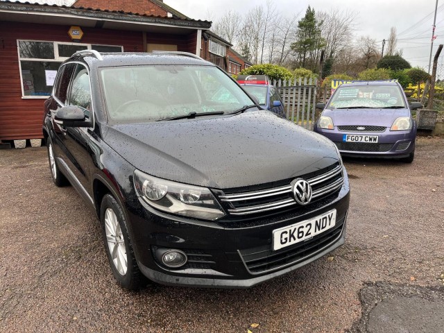 VOLKSWAGEN TIGUAN 2.0 TDI BlueMotion Tech SE 4WD Euro 5 (s/s) 5dr