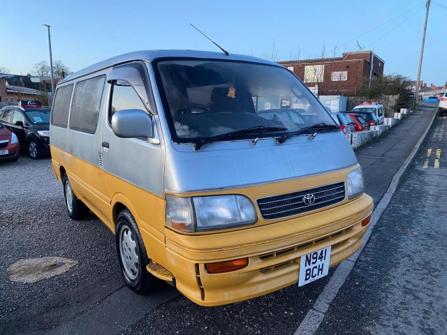 TOYOTA HIACE Super Custom Limited 3.0TD Auto