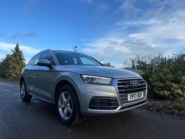 AUDI Q5
