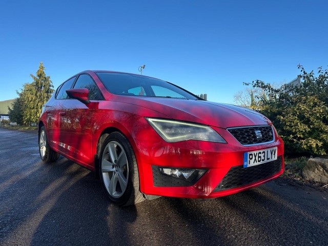 SEAT LEON