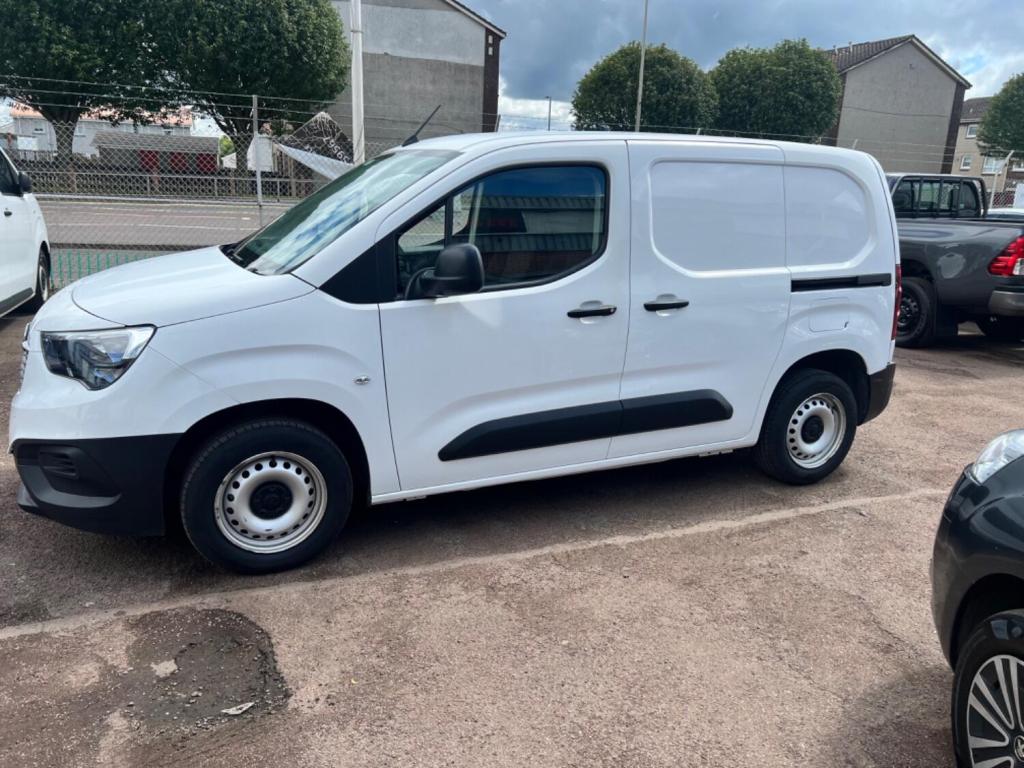 VAUXHALL COMBO