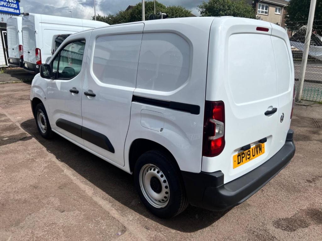 VAUXHALL COMBO