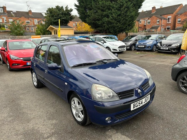 RENAULT CLIO