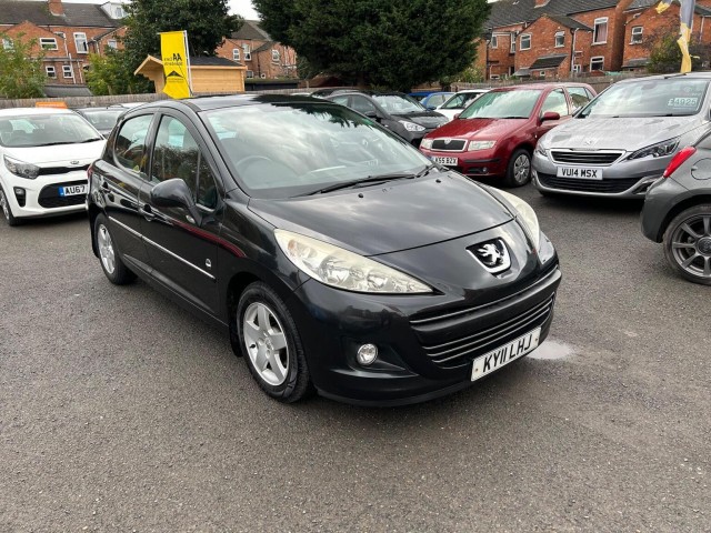 PEUGEOT 207