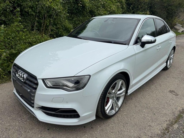 AUDI S3 2.0 TFSI S Tronic quattro Euro 6 (s/s) 4dr