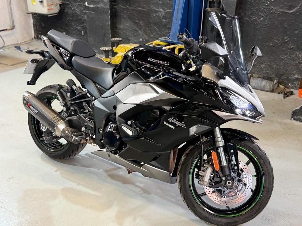 KAWASAKI NINJA 1000SX