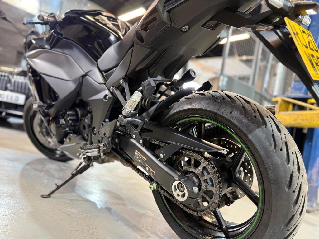 KAWASAKI NINJA 1000SX