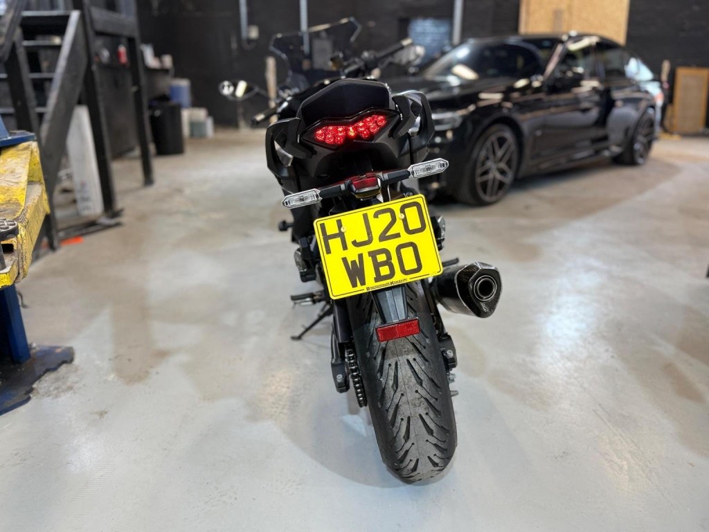 KAWASAKI NINJA 1000SX