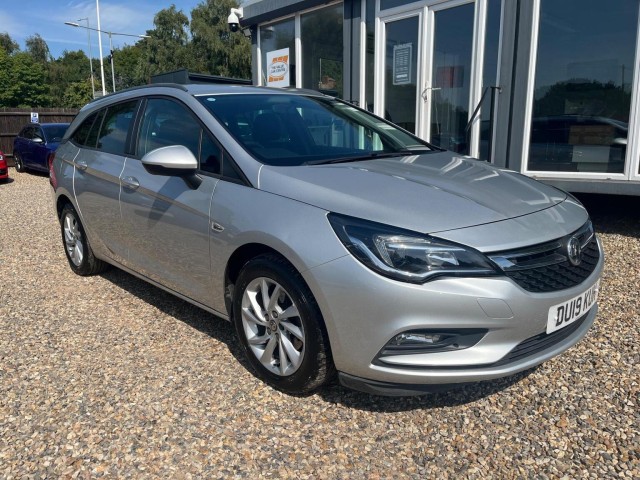 VAUXHALL ASTRA