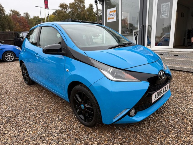 TOYOTA