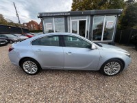 VAUXHALL INSIGNIA