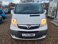 VAUXHALL VIVARO