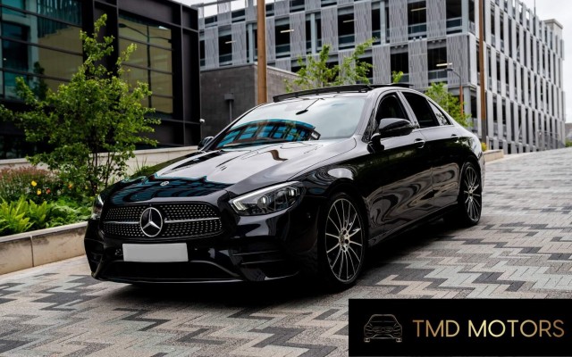 MERCEDES-BENZ