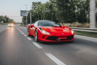 FERRARI F8 SPIDER