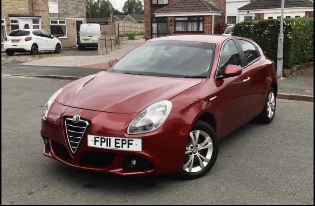 ALFA ROMEO GIULIETTA 2.0 Giulietta 2.0 Jtdm-2 140 Bhp Lusso
