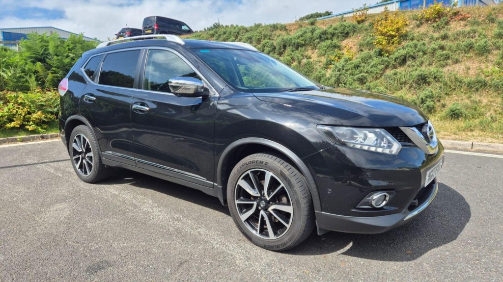 NISSAN X-TRAIL 2.0 dCi Tekna
